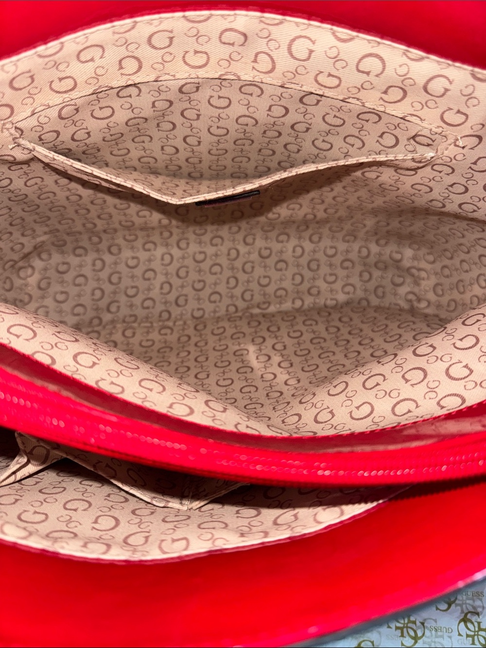 Vintage GUESS Retro Red Patent Tote Bag Pinup Holiday - Picture 7 of 16